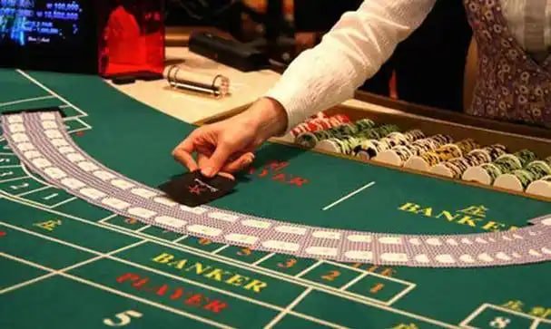 Baccarat ကတ်ဂိမ်း Live Dealer